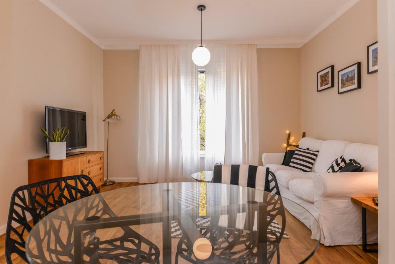 Cо́coellie - Aesthetic 2bd Near National Palace By Flat Mаnager Apartament